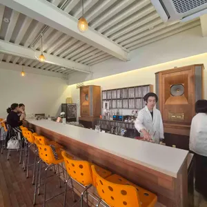 헬카페 뮤직 대표 사진