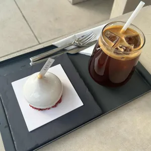 애니브 사진 1