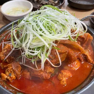 어쩌다 토종닭 대표 사진