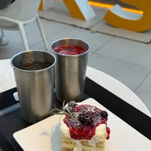 셀렉티드 닉스 사진 2