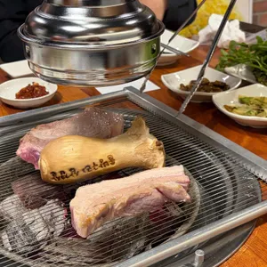 솔방구리삼겹살 사진 1