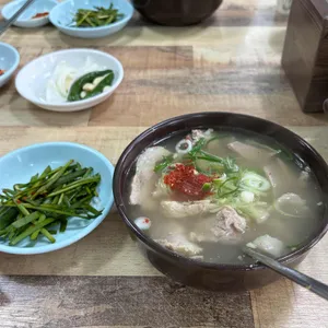 60년전통 할매국밥 대표 사진