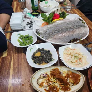 회뜨는바다 사진