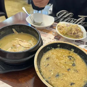 백세삼계탕 대표 사진
