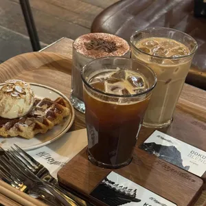 류커피 로스터스 대표 사진