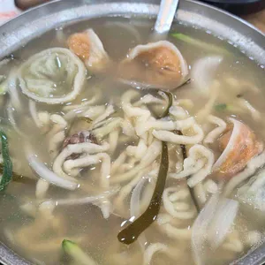 죽림홍두깨바지락칼국수보쌈 대표 사진