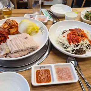 박만배아리랑보쌈 대표 사진