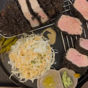 돈바치 사진 2