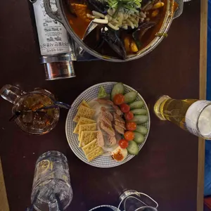 시선 대표 사진