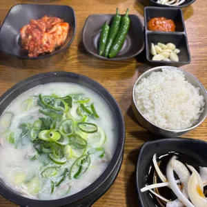 장작국밥 사진