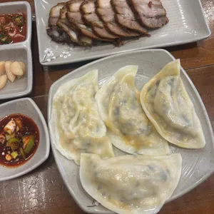 평양냉면 사진