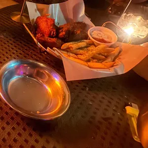 언더그라운드 사진 2