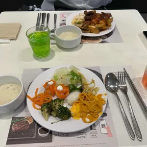 애슐리 사진 2