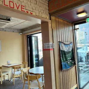 쿠어드꾸뜨 대표 사진