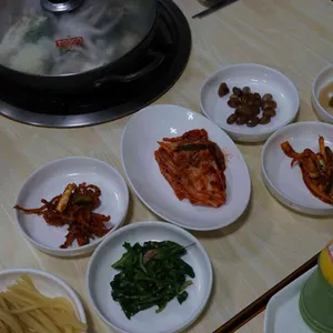 동방식당 사진 2