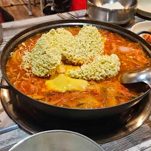 아미부대찌개 사진 1