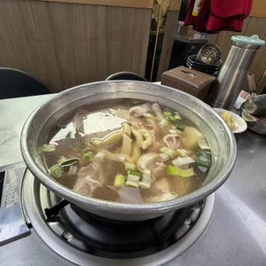 명동닭한마리 대표 사진