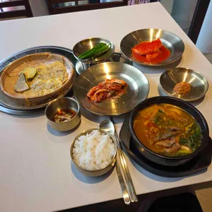 한설원 사진