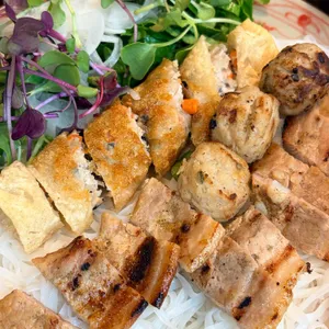 에머이 대표 사진