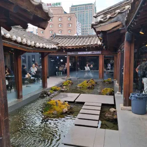 레인리포트 레인보우 대표 사진
