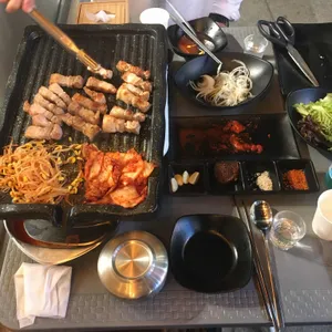 익선 오도독 사진