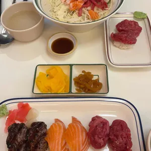 육회바른연어 사진