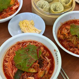 망향비빔국수 대표 사진
