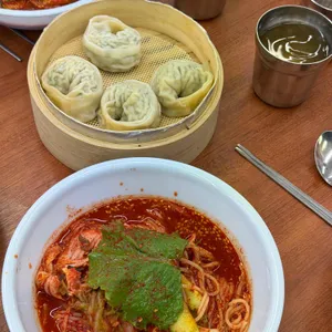 망향비빔국수 대표 사진