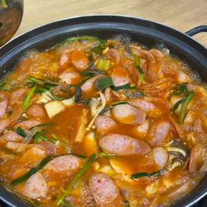 빨강우산부대찌개 대표 사진