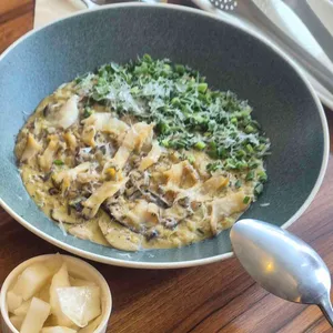 뽈로파스타 대표 사진