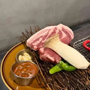 금일식당 사진