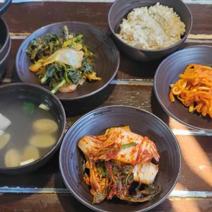 몽촌토성보리밥손칼국수 대표 사진