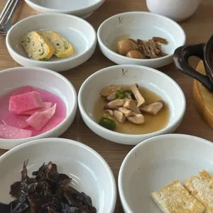 마카다 대표 사진