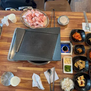 쌈가득우렁듬뿍 사진 2