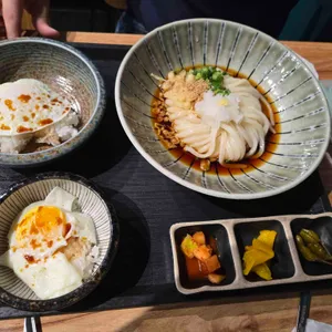 우동 키누 대표 사진