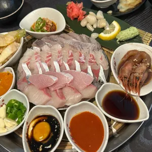 회뜨는중 사진