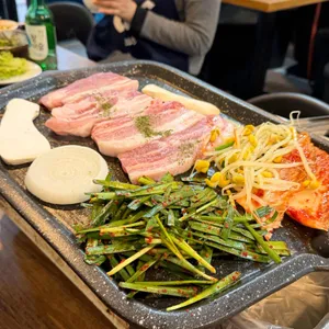 목우촌 부추삼겹살 대표 사진
