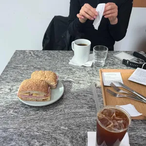 트래버틴 대표 사진