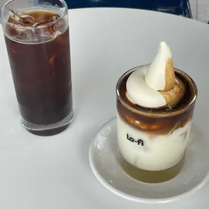 로파이 커피 로스터스 사진