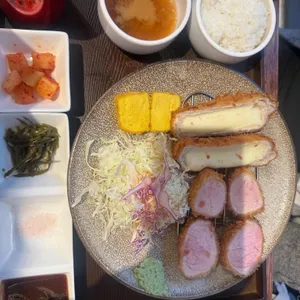 츠야카츠 충무로 대표 사진