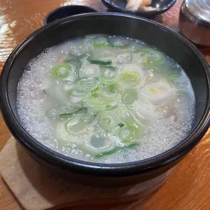 백년육일집 사진