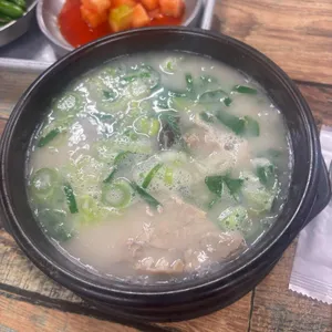 시골돼지국밥 사진 1