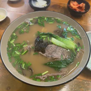 우육탕면 니엔니엔 대표 사진