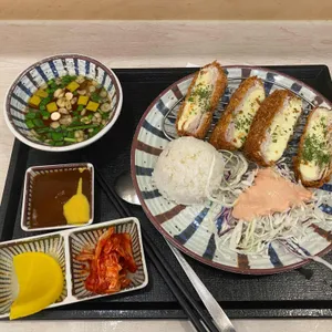 정동하나미 사진