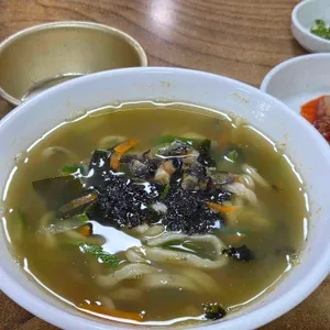 고궁보말손칼국수 사진 1