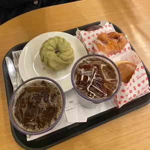 팀홀튼 대표 사진
