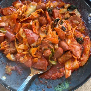 정통부대고기 사진 2