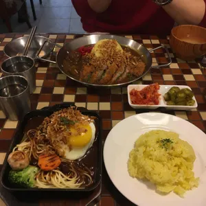 청량함박 일본인이 만든 함박&카레 대표 사진