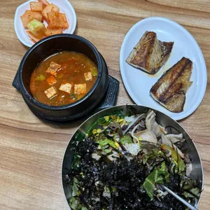 웰빙손칼국수 사진
