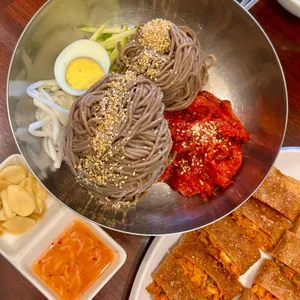대궐막국수 사진